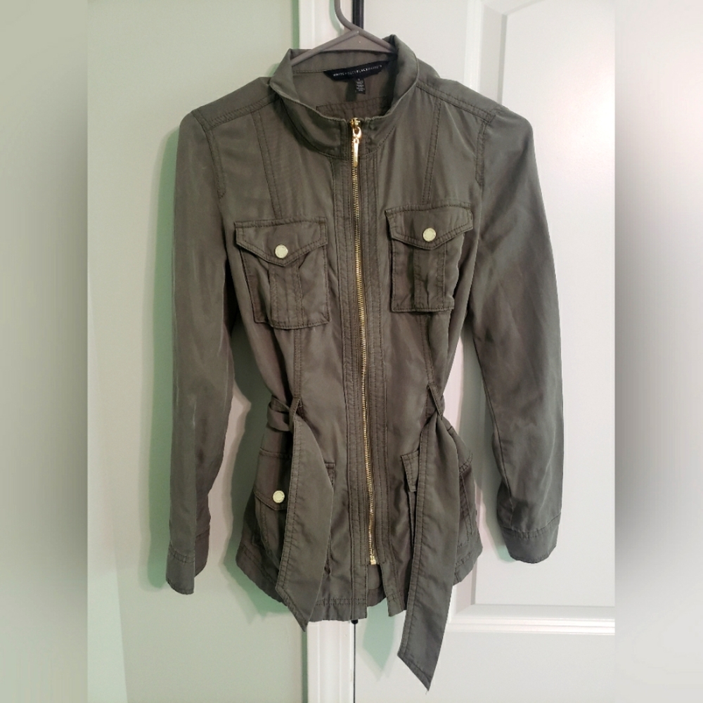 White House Black Market WHBM Army Green Utility Cargo Anorak Jacket Size 2